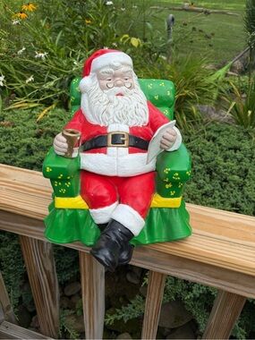 Vintage cookie jar Santa Red Green - Decorative Home Holiday Accent 1970’s